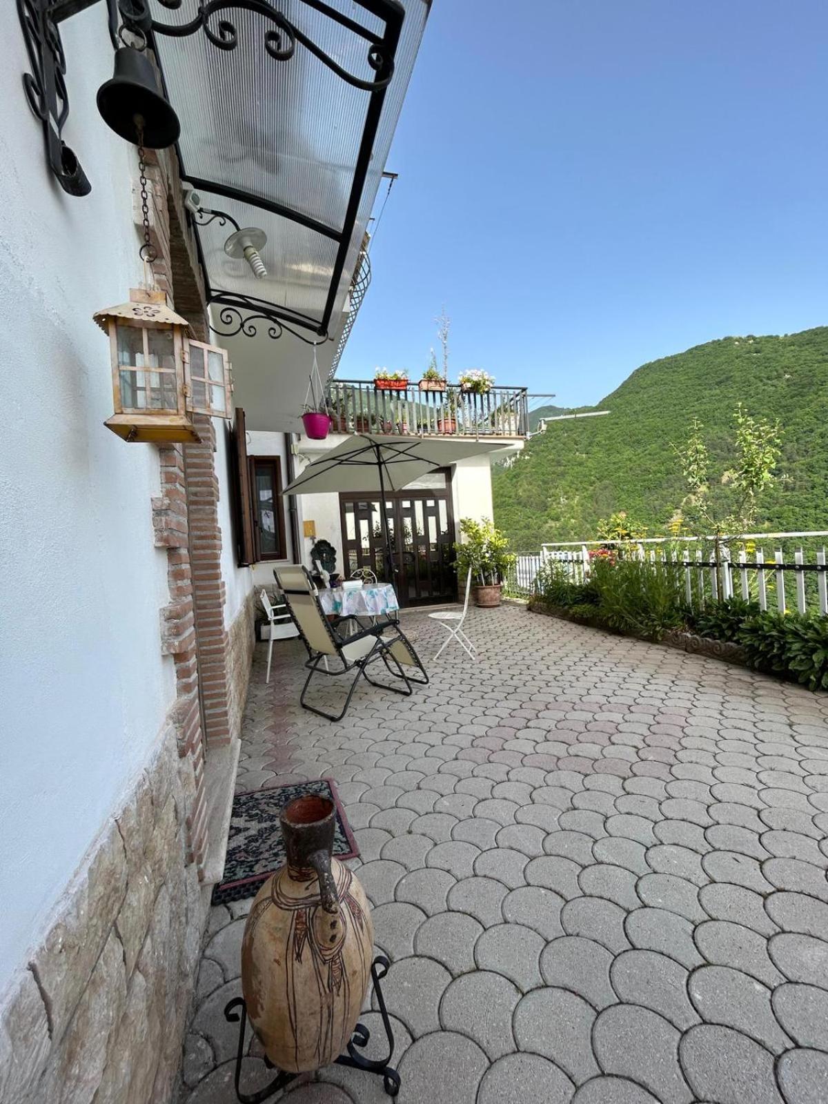 Casa San Giacomo Poggio Bustone Экстерьер фото