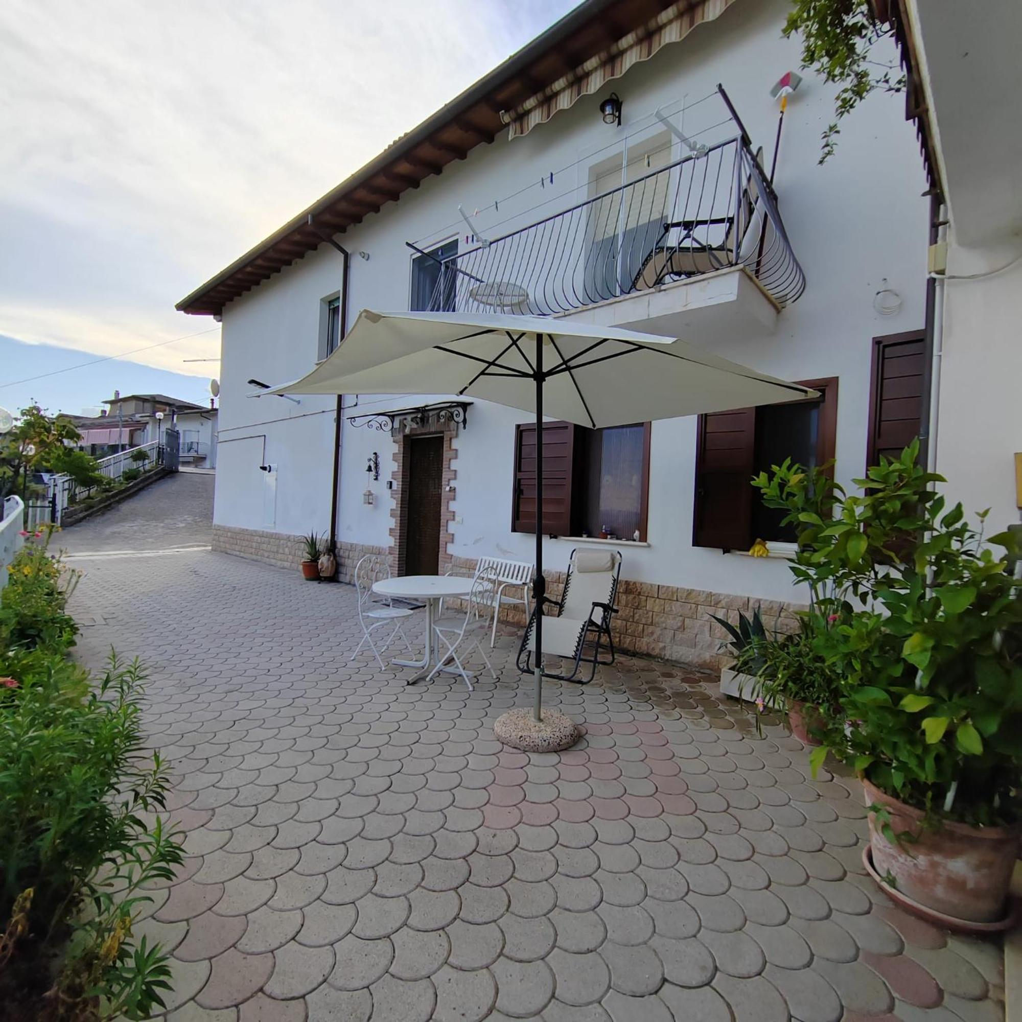 Casa San Giacomo Poggio Bustone Экстерьер фото