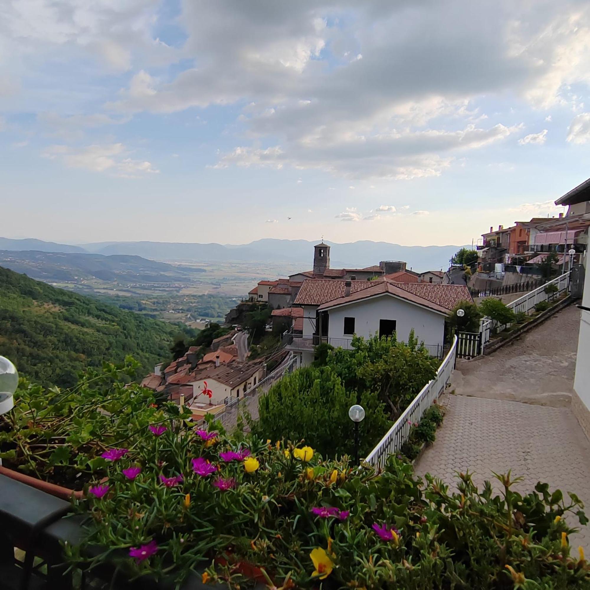 Casa San Giacomo Poggio Bustone Экстерьер фото